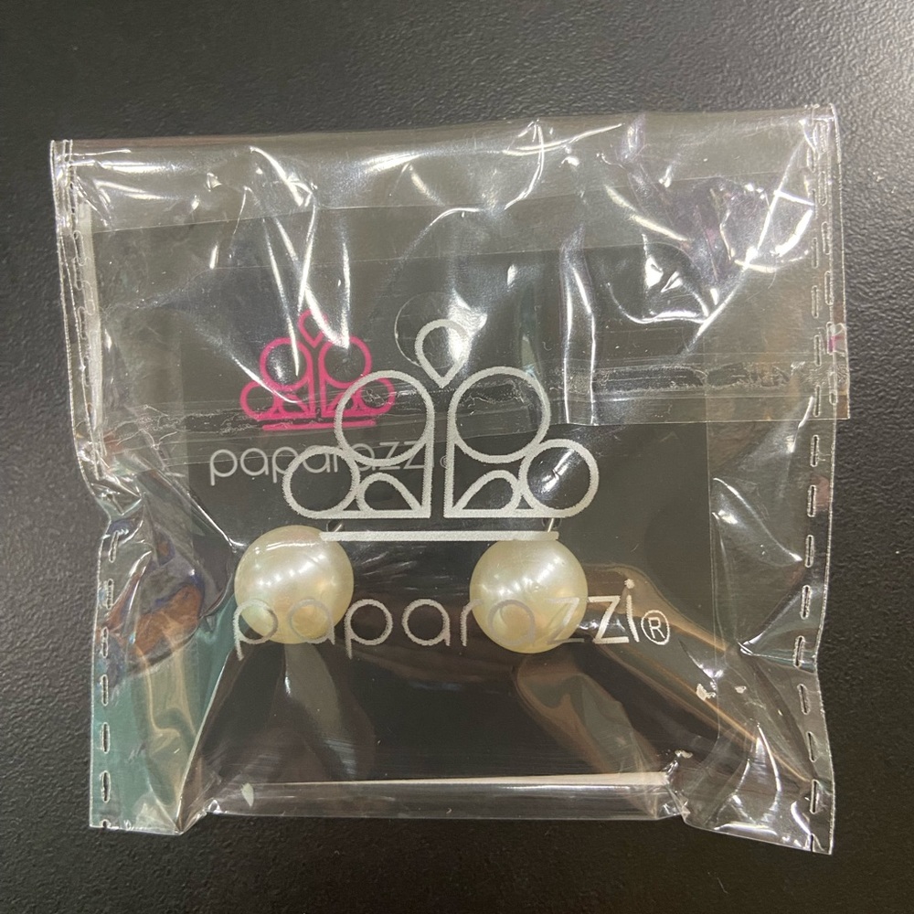 Pearl earrings